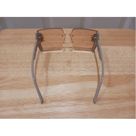 Square Decorative Framed Sunglasses In Champagne - Picture 3 of 5